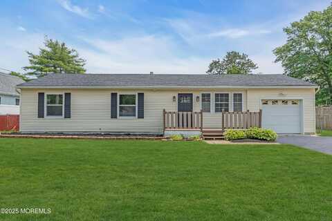 1037 Spray Avenue, Beachwood, NJ 08722