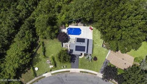 10 Barre Drive, Howell, NJ 07731