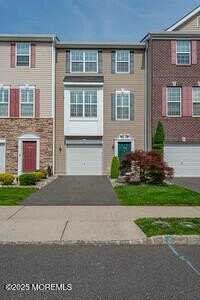 110 Warbler Way, Freehold, NJ 07728
