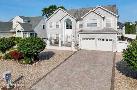 433 Mermaid Drive, Manahawkin, NJ 08050