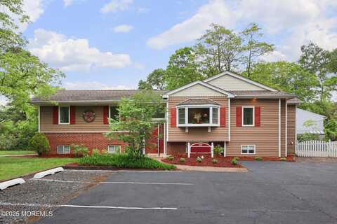 101 Chelsea Avenue, Pine Beach, NJ 08741