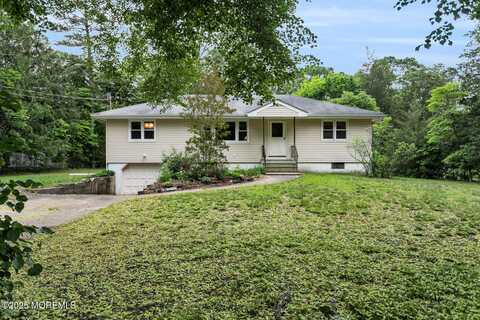 9 Riccis Drive, Jackson, NJ 08527