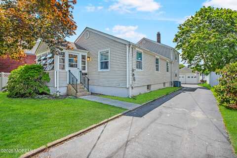 81 Curtis Place, Manasquan, NJ 08736