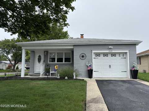 209 Bonaire Drive, Toms River, NJ 08757