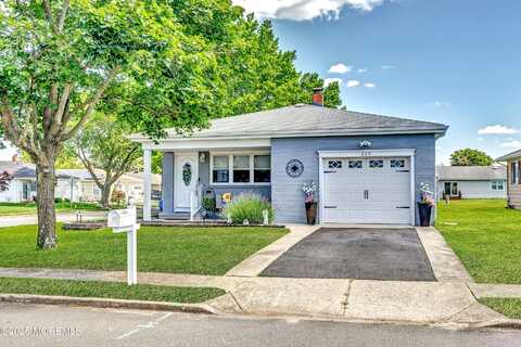 209 Bonaire Drive, Toms River, NJ 08757
