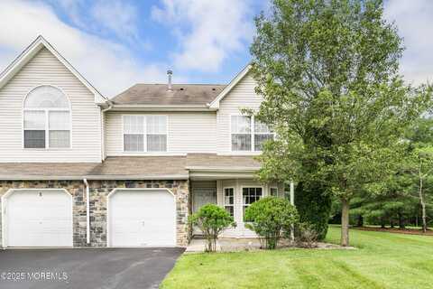 1 Maywood Run, Tinton Falls, NJ 07753