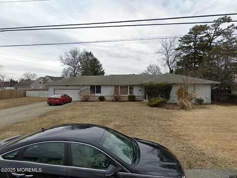 1233 Seventh Avenue, Toms River, NJ 08757