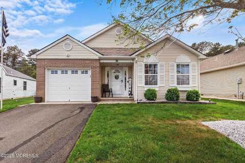 54 Canterbury Lane, Toms River, NJ 08757