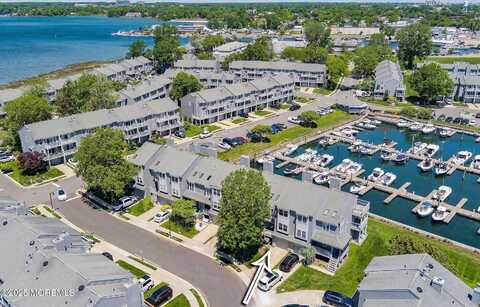 211 Schooner Circle, Neptune, NJ 07753