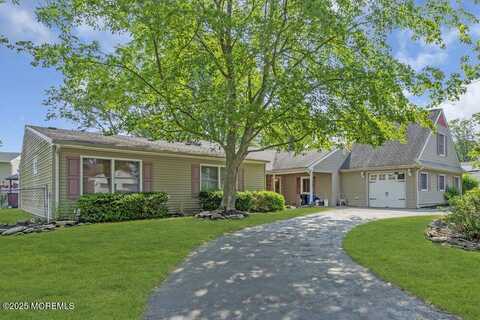 504 Devoe Avenue, Forked River, NJ 08731