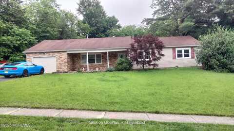 14 Albany Avenue, Jackson, NJ 08527