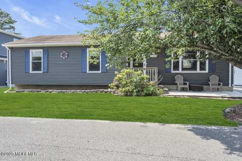 1332 Longboat Avenue, Beachwood, NJ 08722