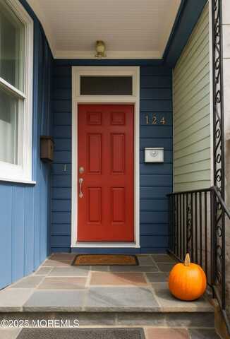 124 Atlantic Street, Jersey City, NJ 07304