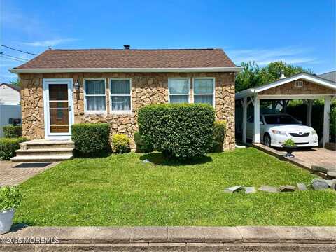 451 Brookside Avenue, Laurence Harbor, NJ 08879