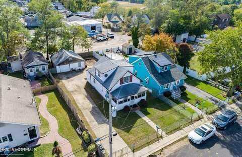 78 Manning Place, Keansburg, NJ 07734