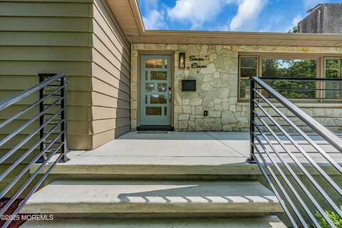 711 Raymere Avenue, Interlaken, NJ 07712