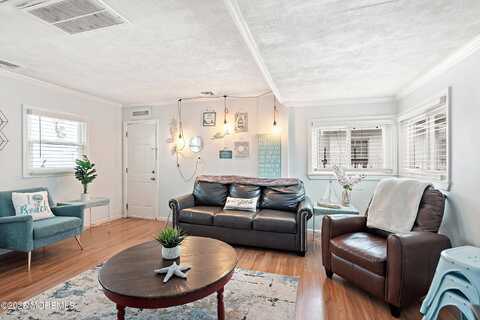 304 Bay Boulevard, Seaside Heights, NJ 08751