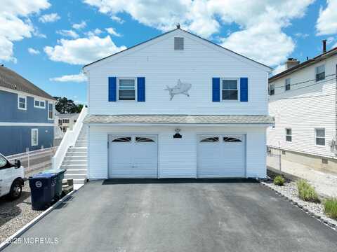 67 Flax Isle Drive, Little Egg Harbor, NJ 08087