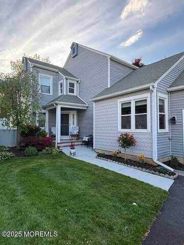 56 Turnberry Circle, Toms River, NJ 08753