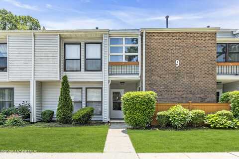 9 Dennison, Hightstown, NJ 08520