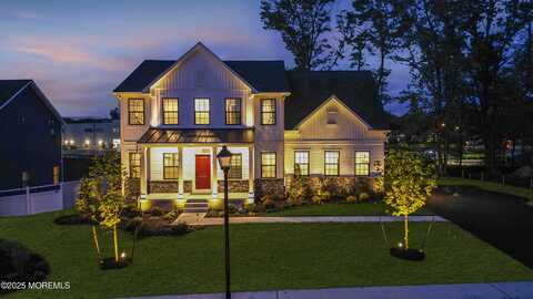 43 Charleston Street, Farmingdale, NJ 07727