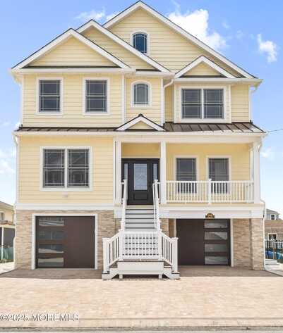 3461 Maritime Drive, Toms River, NJ 08753