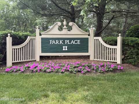 4 Richmond Court, Tinton Falls, NJ 07712