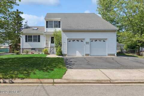 549 Clark Avenue, Union Beach, NJ 07735