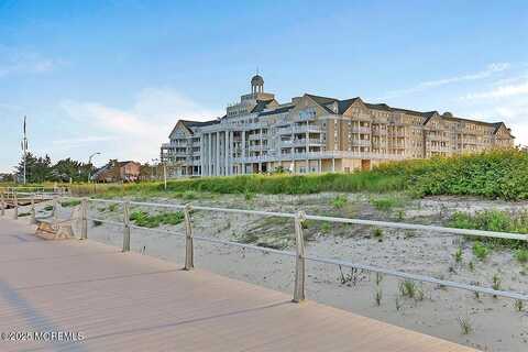 700 Ocean Avenue, Spring Lake, NJ 07762