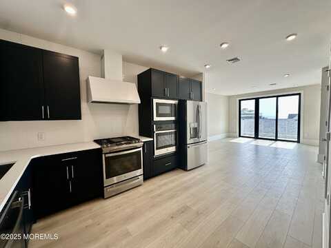 218 3rd Avenue, Asbury Park, NJ 07712