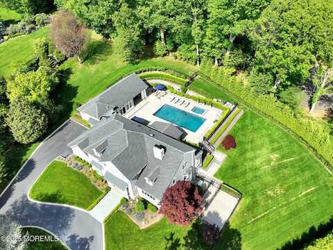 12 Wagon Way, Holmdel, NJ 07733