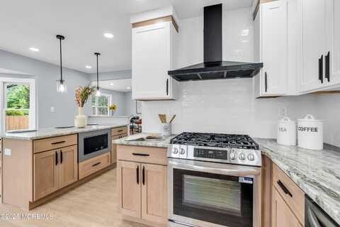 169 Cannonball Drive, Tinton Falls, NJ 07753