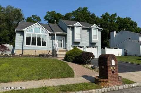 13 Heritage Drive, Howell, NJ 07731