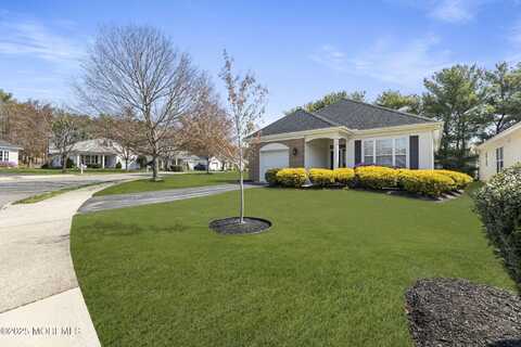 17 Evergreen Springs Drive, Lakewood, NJ 08701