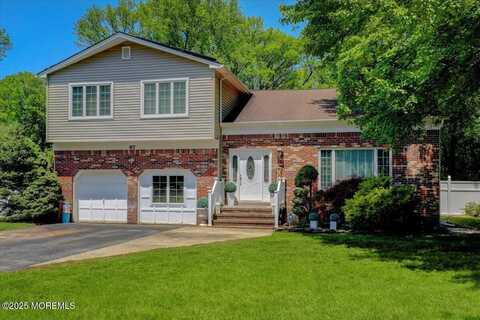 97 Lafayette Mills Road, Manalapan, NJ 07726