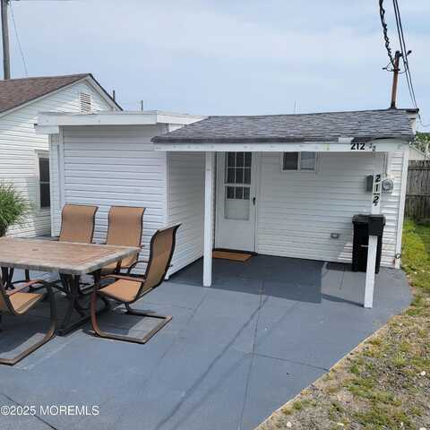 212 1/2 16th Avenue, Belmar, NJ 07719