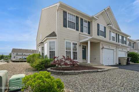 4 Osprey Lane, Bayville, NJ 08721
