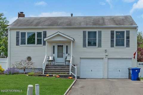 908 Revere Court, Toms River, NJ 08753