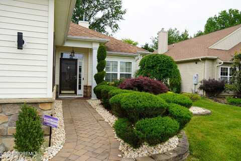 185 Valencia Drive, Monroe, NJ 08831