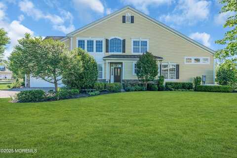 11 Aspen Lane, Tinton Falls, NJ 07724
