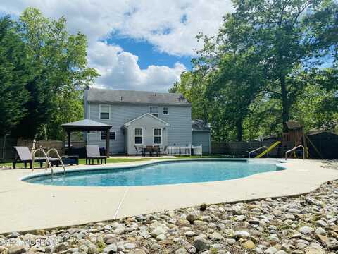 1214 Coast Avenue, Manahawkin, NJ 08050