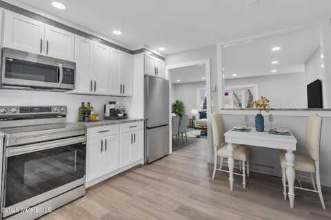402 Picardy Court, Lakewood, NJ 08701