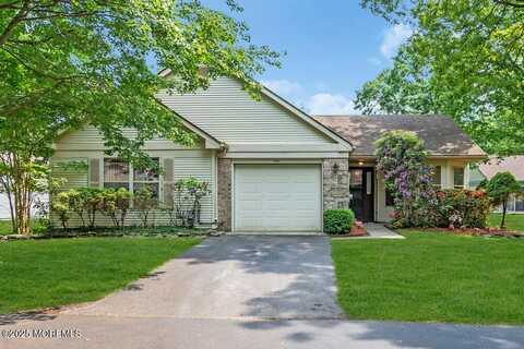 551 Petunia Lane N, Whiting, NJ 08759