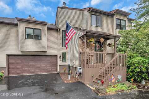 11 Kennedy Court, Middletown, NJ 07748