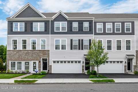 4 Wembley Way, Tinton Falls, NJ 07753