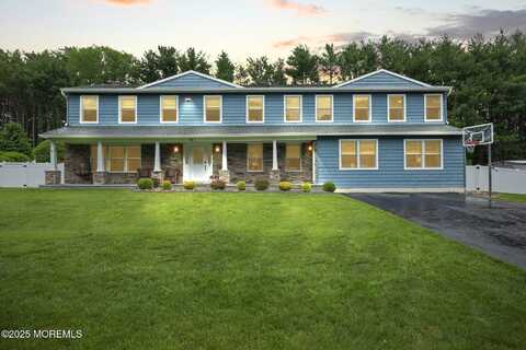41 Revere Place, Freehold, NJ 07728
