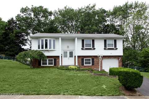 18 Kingsport Drive, Howell, NJ 07731