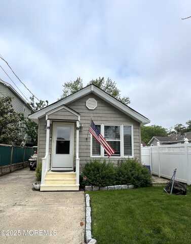 5 Riverview Avenue, Long Branch, NJ 07740
