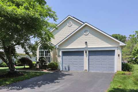 2347 Greendale Court, Toms River, NJ 08755