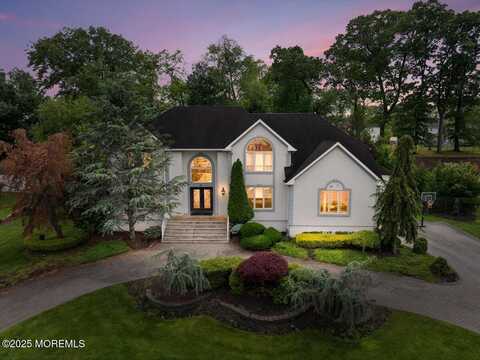 11 Hemingway Court, Morganville, NJ 07751
